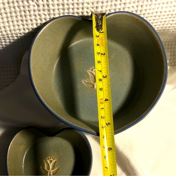 Crowning Touch~Heart Shaped Bowls from Philippines - Picture 7 of 11